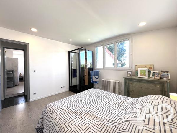 Maison à vendre 7 pièces 143 m² Paray-Vieille-Poste