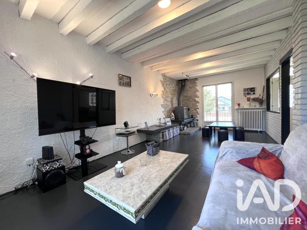 Maison à vendre 7 pièces 143 m² Paray-Vieille-Poste