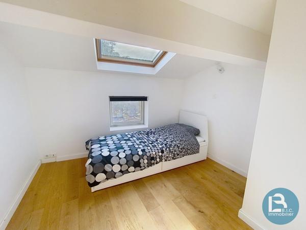 T4 DUPLEX 103M2 avec terrasse