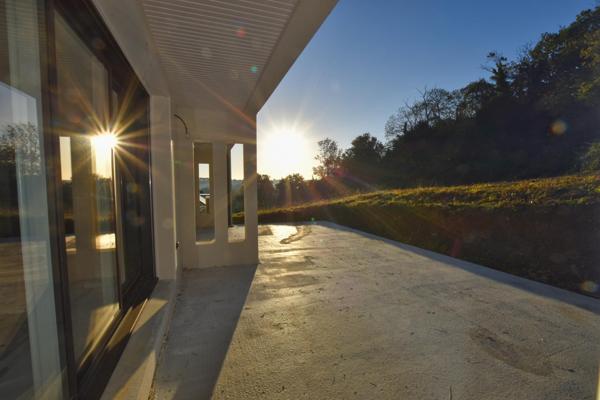 Maison à PLONEVEZ-PORZAY, 29550 - 4 pièces 102m²