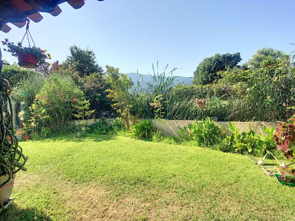 Maison 4 faces de plain pied de 90 m² sur 533 m² de parcelle