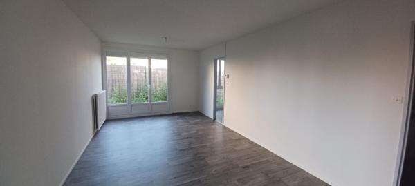 SAINT ELOI – LA ROCHELLE – JP BLANCHARD – APPARTEMENT LGT 2 – T1 BIS – RDC AVEC JARDIN Trop tard… Ce bien est déjà vendu !