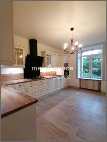 Maison à CHERBOURG-EN-COTENTIN, 50130 - 6 pièces 170m²