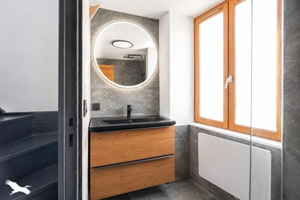 Maison 210 400 € Landerneau 3 p 56 m² DPE D