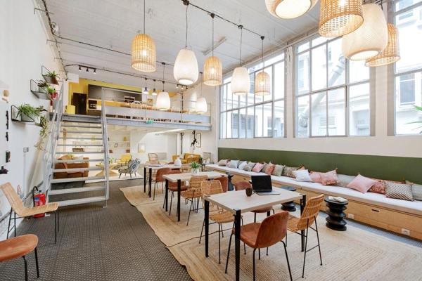 Bureaux à louer à PARIS 75016