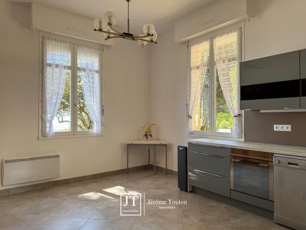 Appartement
                                                                                                                                                                                                                                                                                                                        1 pièce(s)                                                                                                                                                                                                                                                                                                                              28  m²