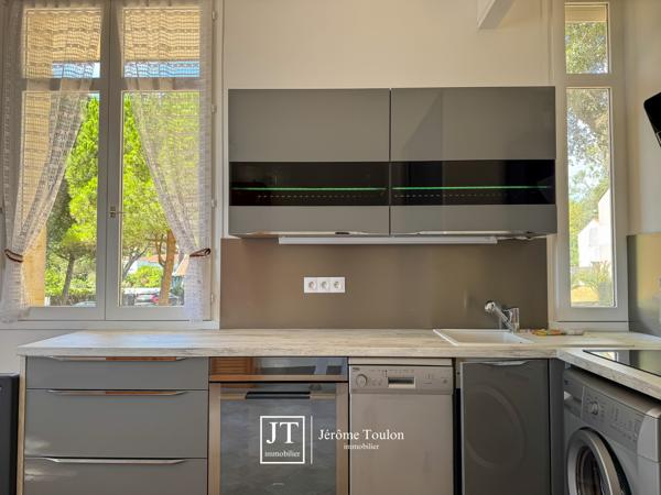 Appartement
                                                                                                                                                                                                                                                                                                                        1 pièce(s)                                                                                                                                                                                                                                                                                                                              28  m²