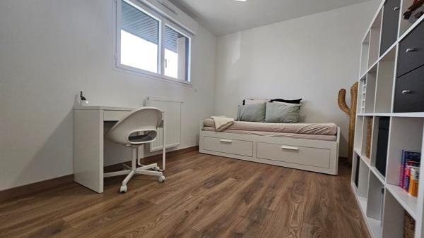 Superbe Maison INDIVIDUELLE de 127 m2 - 3 chambres - Garage - Parcelle Clôturée 870 m2