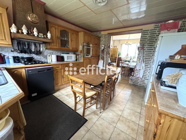 Maison 4 pièces - 138 m² Exclusivité efficity