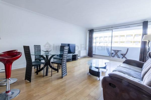 T3 Courbevoie 85.03 m²