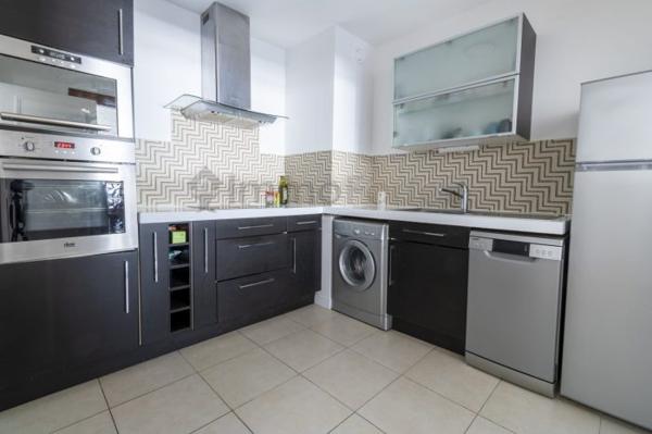 T3 Courbevoie 85.03 m²