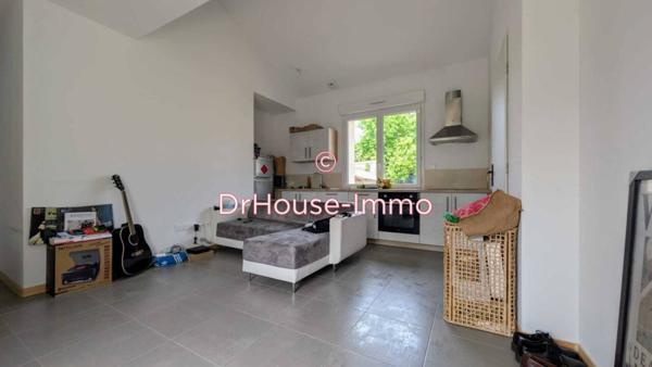 Immeuble à vendre 3 pièces de 80 m²