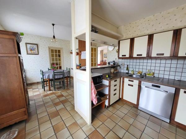Maison à vendre 8 pièces LANVEOC (29)
