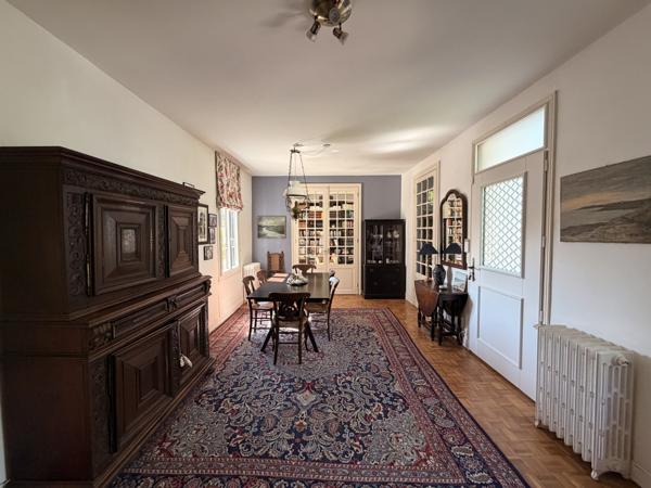 Maison
                                                                                                                                                                                                                                                                                                                        5 pièce(s)                                                                                                                                                                                                          3 chambre(s)                                                                                                                                                                                                          106  m²