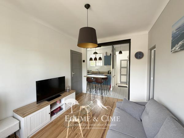 Abatilles- Élégant appartement avec terrasse et parking