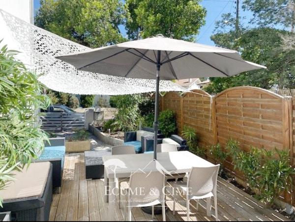 Abatilles- Élégant appartement avec terrasse et parking