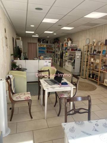 Immeuble à vendre 4 pièces de 270 m²