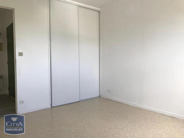 Appartement à louer 4 pièces 94.95m² Arras (62000)