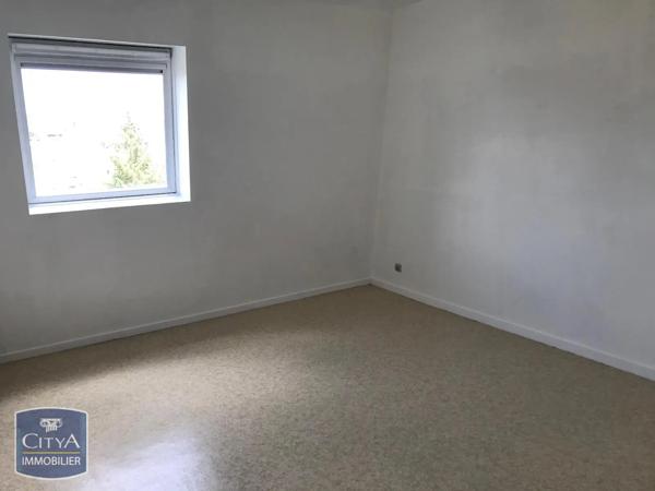 Appartement à louer 4 pièces 94.95m² Arras (62000)