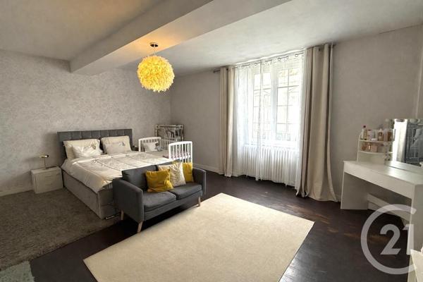 Appartement Triplex à vendre  5 pièces - 160,80 m2 ORTHEZ - 64