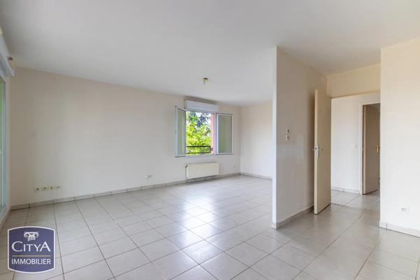 Appartement à vendre 3 pièces 63.77m² Meyzieu (69330)