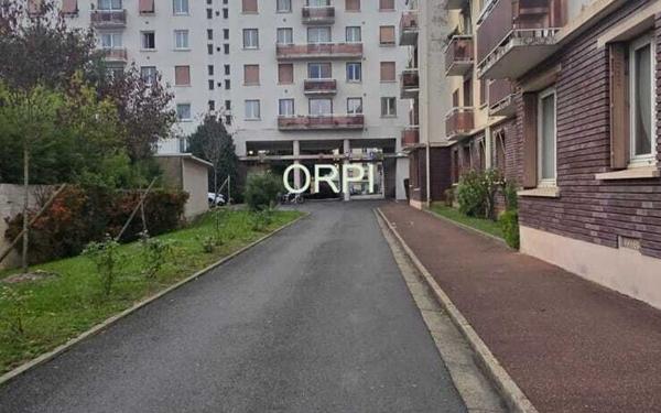 Appartement à vendre    4 pièces • 64,09 m2 Vitry-sur-Seine