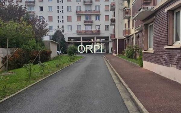 Appartement à vendre    4 pièces • 64,09 m2 Vitry-sur-Seine