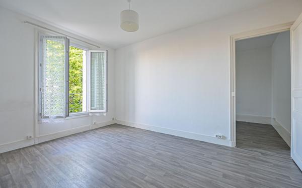 Appartement à vendre    2 pièces • 33 m2 Paris 12