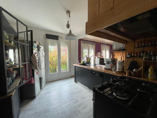 Maison Quillan 7 pièce(s) 200 m2