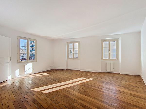 Studio de 34.70 m² - Saint-Germain-en-Laye