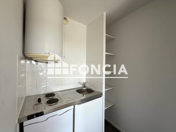 Location Studio 32.89 m² - 2 RUE EUGENE DELACROIX Albi 81000