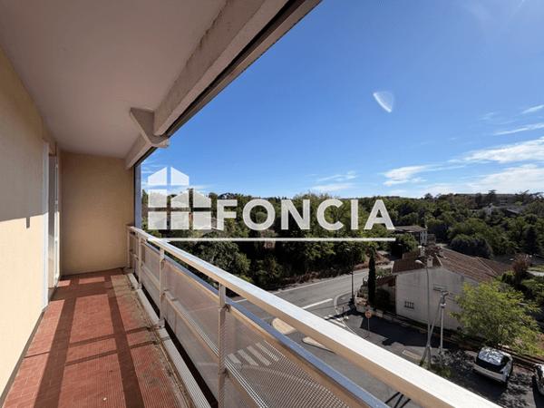 Location Studio 32.89 m² - 2 RUE EUGENE DELACROIX Albi 81000