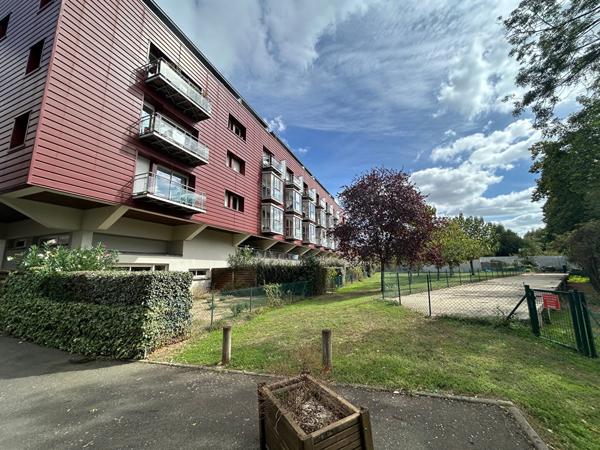 "APPARTEMENT MEUBLÉ 1 PIECE 26M2"