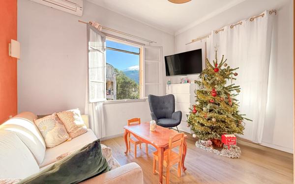 Maison à vendre    2 pièces •  Drap