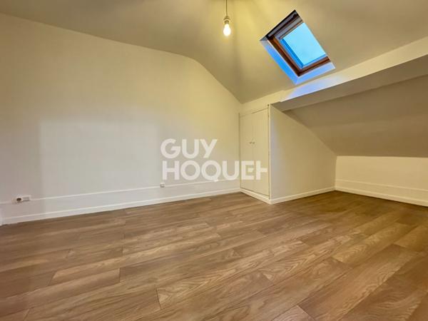 Studio Issy Les Moulineaux 12,62 m2 de surface habitable et 20,84 m² de surface au sol totale