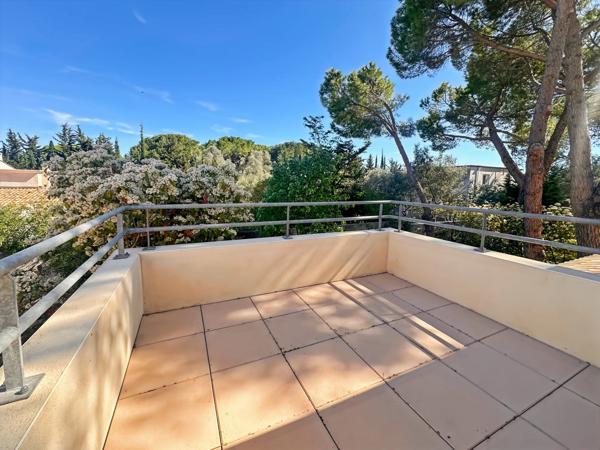 Location                                                      Maison
                        
                     5 pièces                      110 m2                     à Montpellier