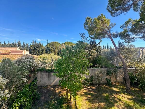 Location                                                      Maison
                        
                     5 pièces                      110 m2                     à Montpellier