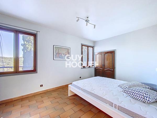 Maison à vendre à Grasse - 6 pièces avec piscine