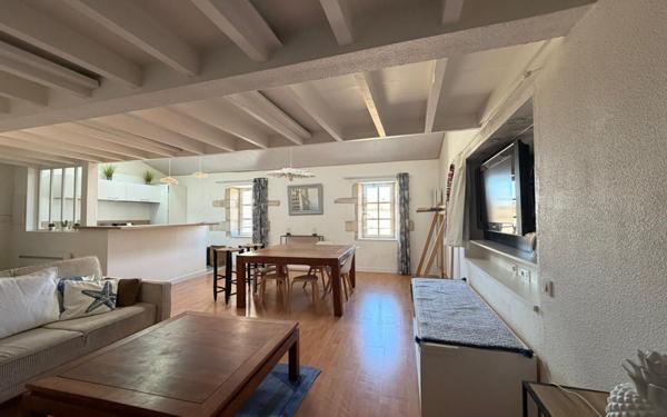 Appartement à louer    2 pièces • 64,22 m2 La Rochelle