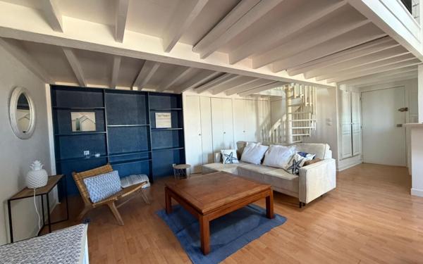 Appartement à louer    2 pièces • 64,22 m2 La Rochelle