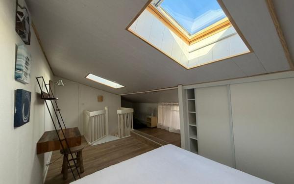 Appartement à louer    2 pièces • 64,22 m2 La Rochelle