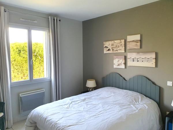 Maison  5 pièce(s)  4 chambre(s)  130 m²