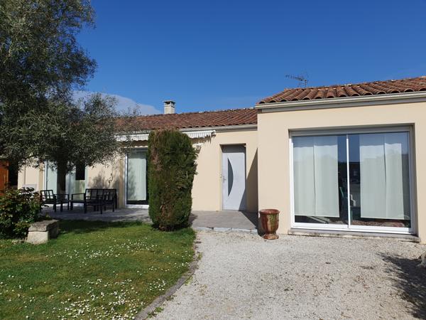 Maison  5 pièce(s)  4 chambre(s)  130 m²