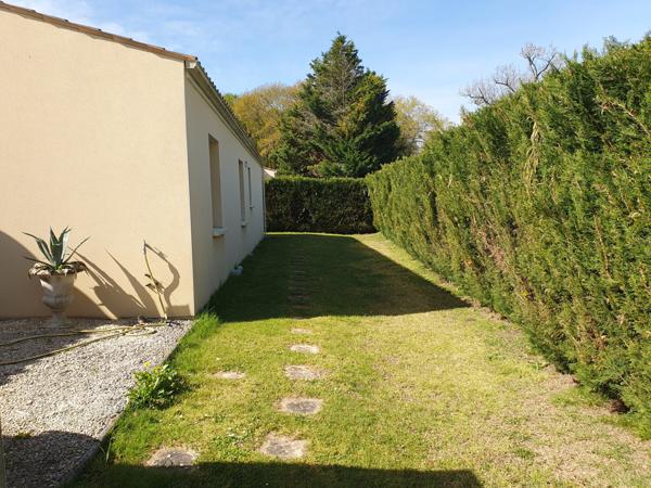 Maison  5 pièce(s)  4 chambre(s)  130 m²