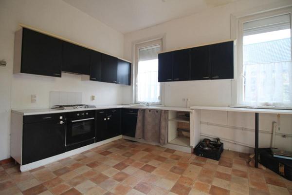 Maison Lens proche A21 et centre ville - 8 pièce(s) 168 m2