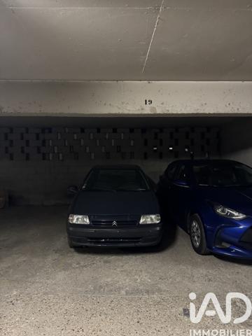 Parking à vendre 10 m² Issy-les-Moulineaux