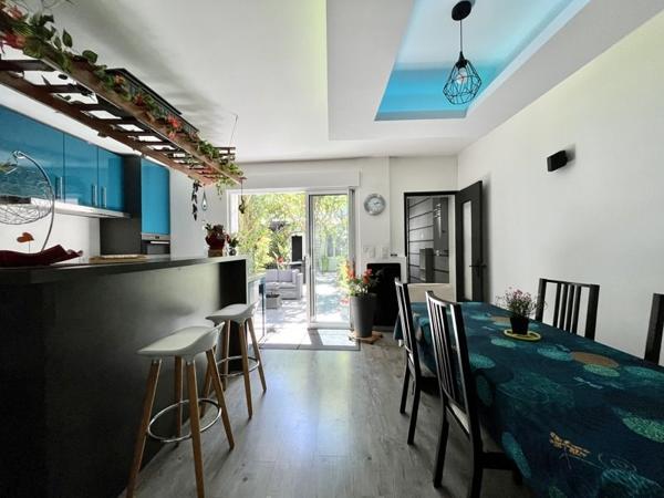 Maison à vendre 356 184 € Bordeaux 3 p 93 m² DPE B
