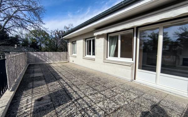 Maison à vendre    6 pièces • 146,28 m2 Étiolles