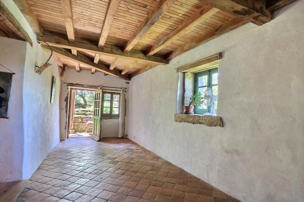 Maison  9 pièce(s) 141.55 m2