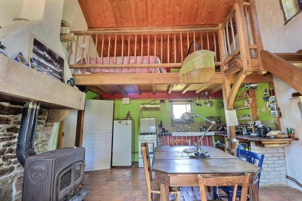 Maison  9 pièce(s) 141.55 m2